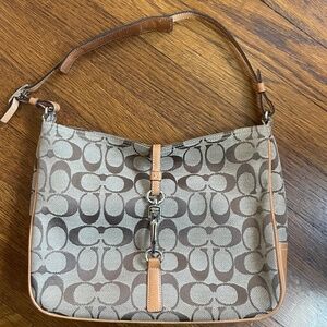 Coach 6091 Hampton Hand Bag